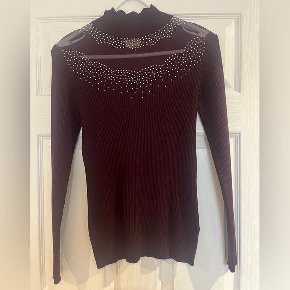 Women’s mock neck embellished sweater - Picture 1 of 7